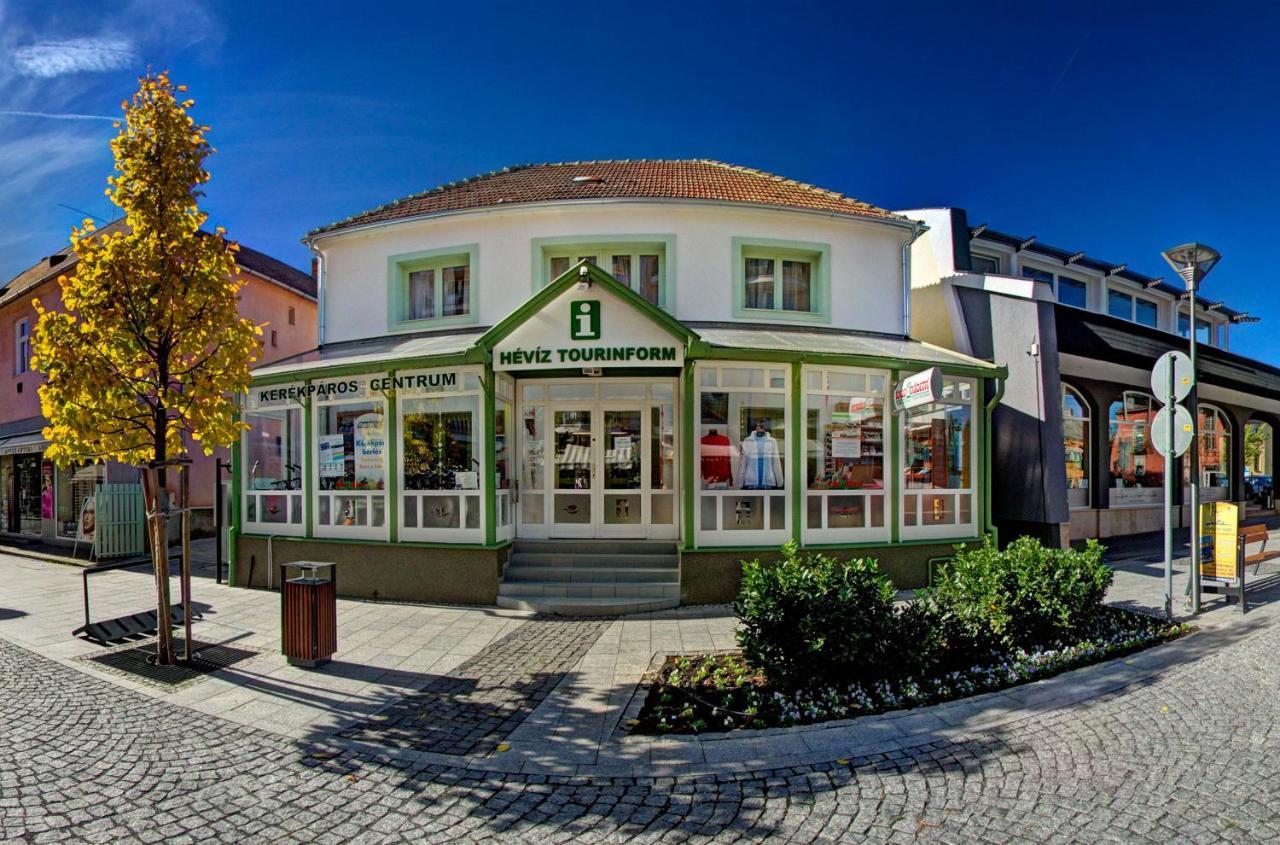 Kertes Nyaralohaz Villa Keszthely Exterior photo